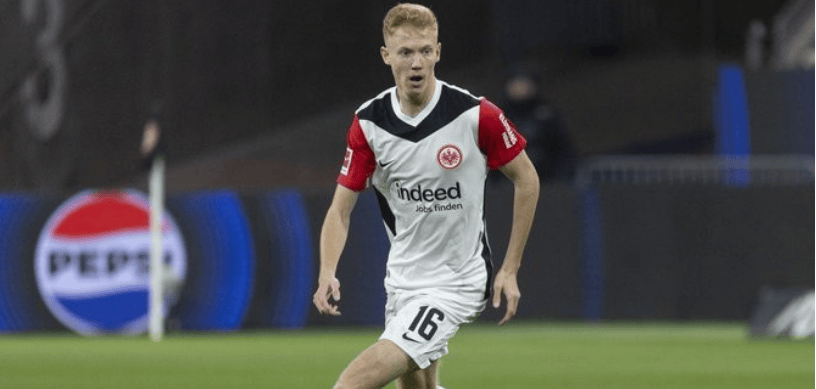 法兰克福主场失利，连胜纪录告终