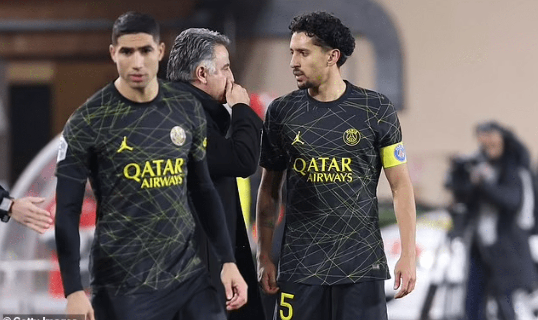 开云体育平台APP-包含拜仁慕尼黑前锋伤愈复出，期待助力球队夺冠的词条