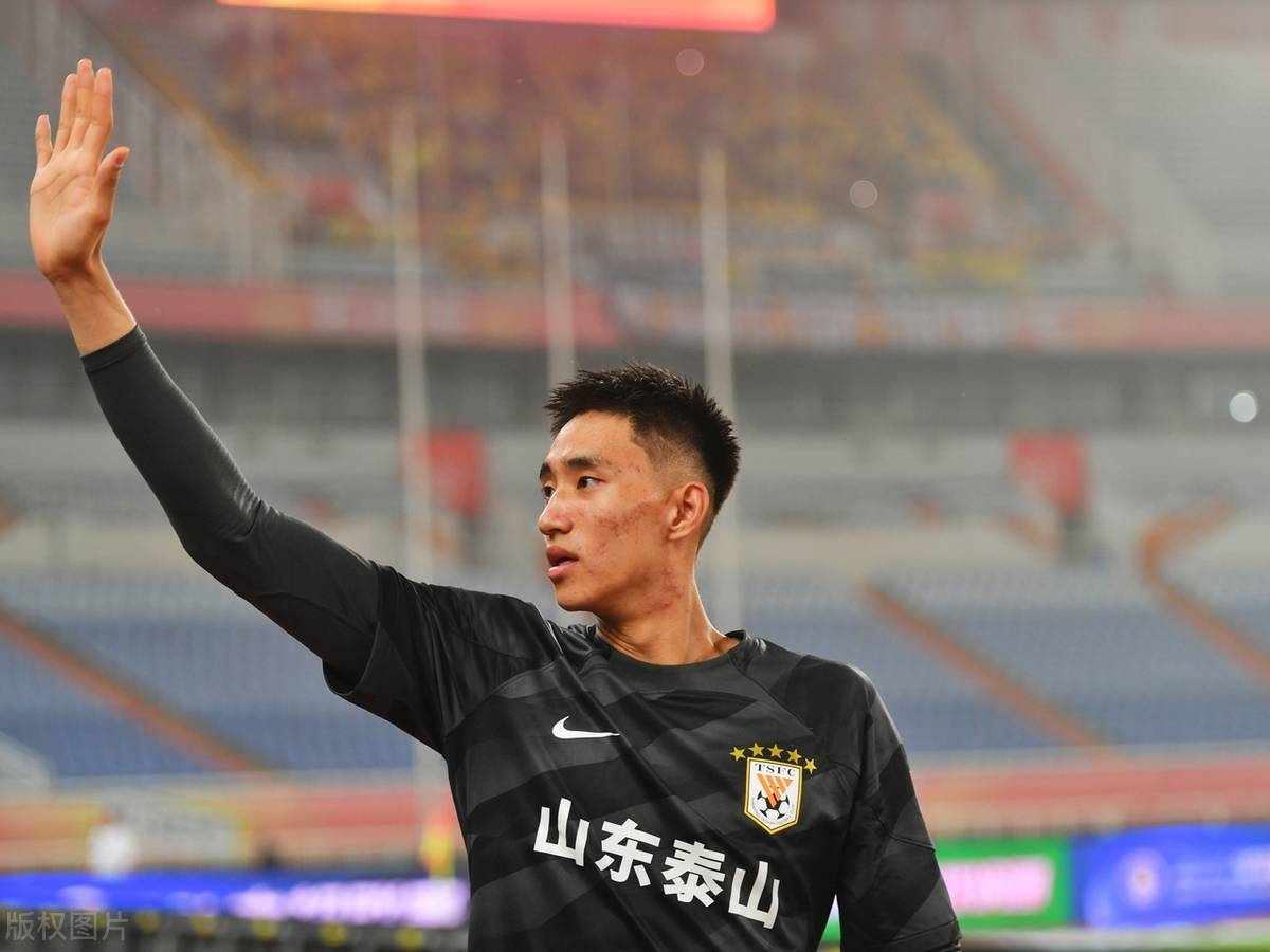 开云平台-夺冠之路不息，山东鲁能登神坛亚冠王者的简单介绍