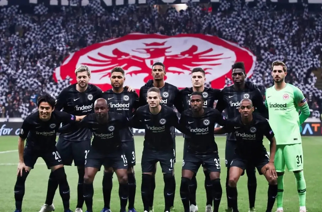 法兰克福遇强对手，全队出现困难