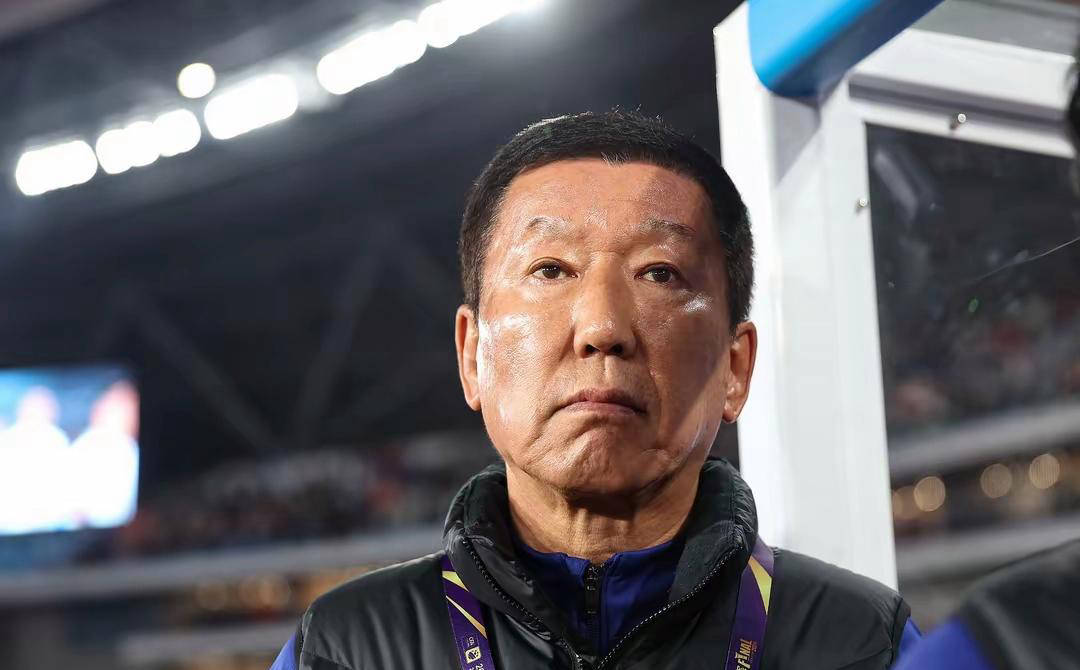 开云平台-关于锡耶纳主场告负，遭遇保级危机的信息