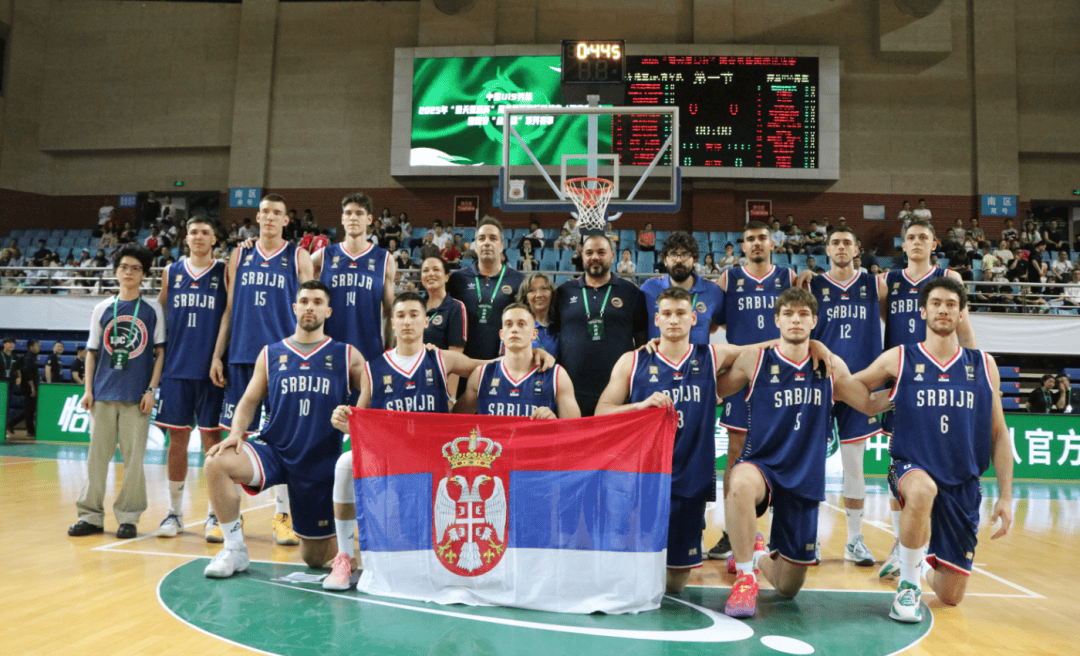 开云体育在线-新西兰篮球明星加盟国内豪门球队