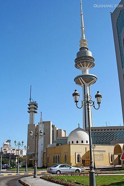 包含科威特橄榄球队凶猛出击，凭借实力称尊的词条