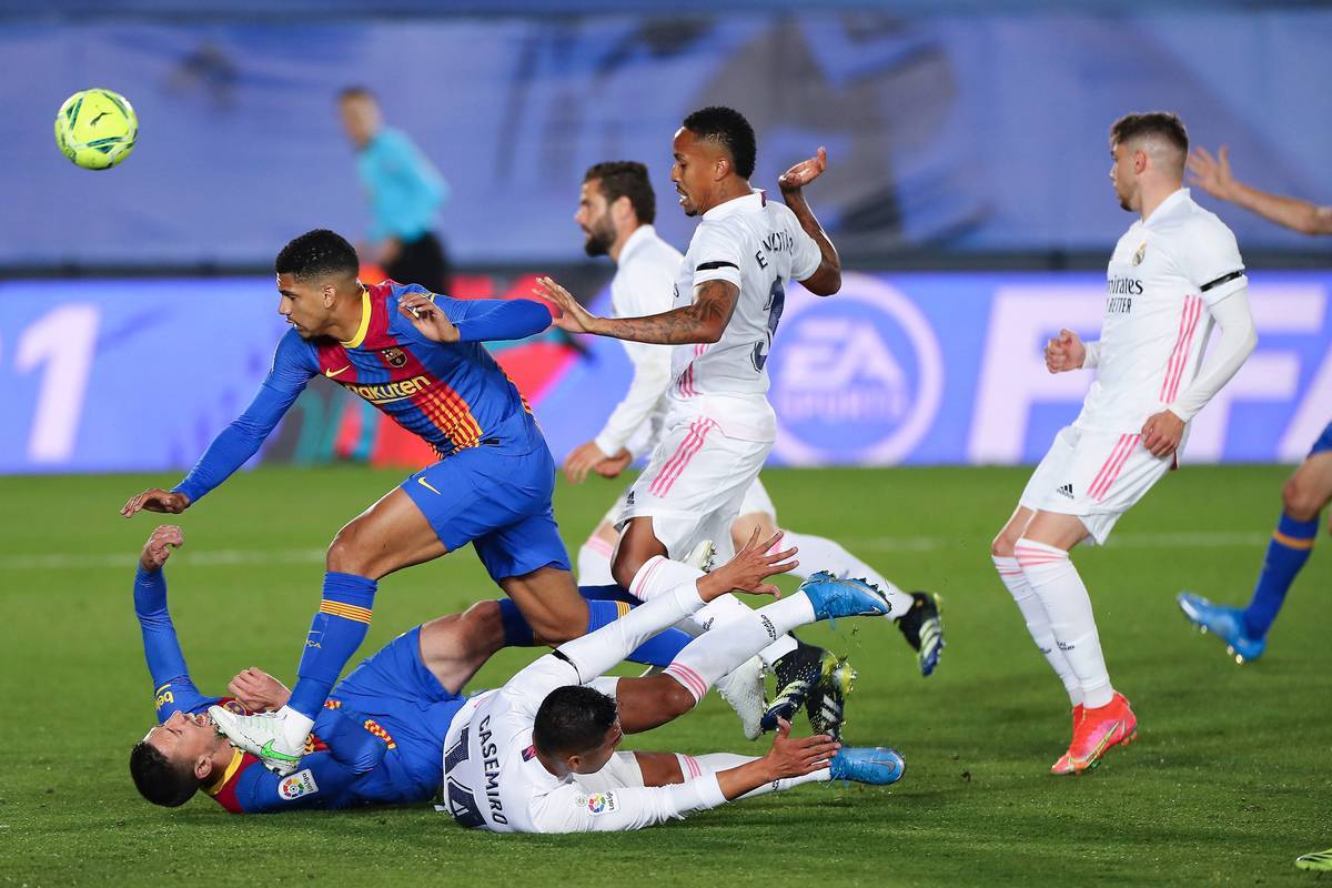 包含皇家马德里险胜，成功晋级八强的词条