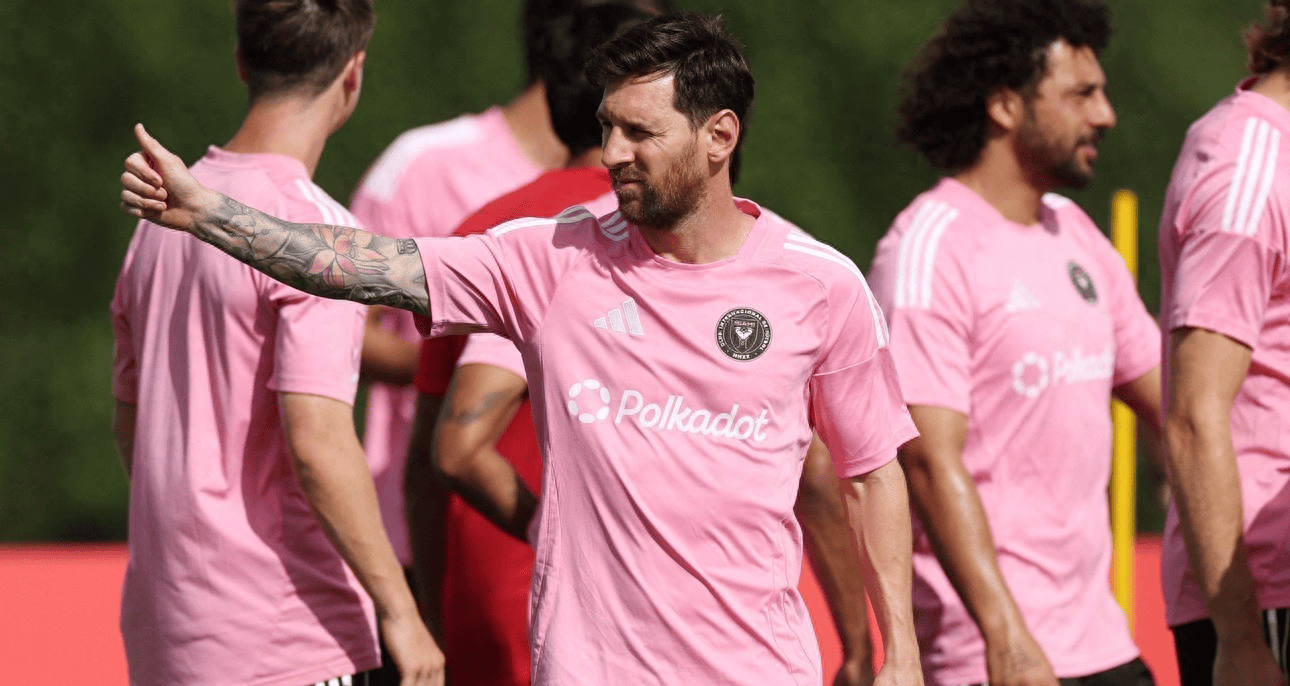 开云平台-梅西领衔巴萨，取得关键胜利保持不败