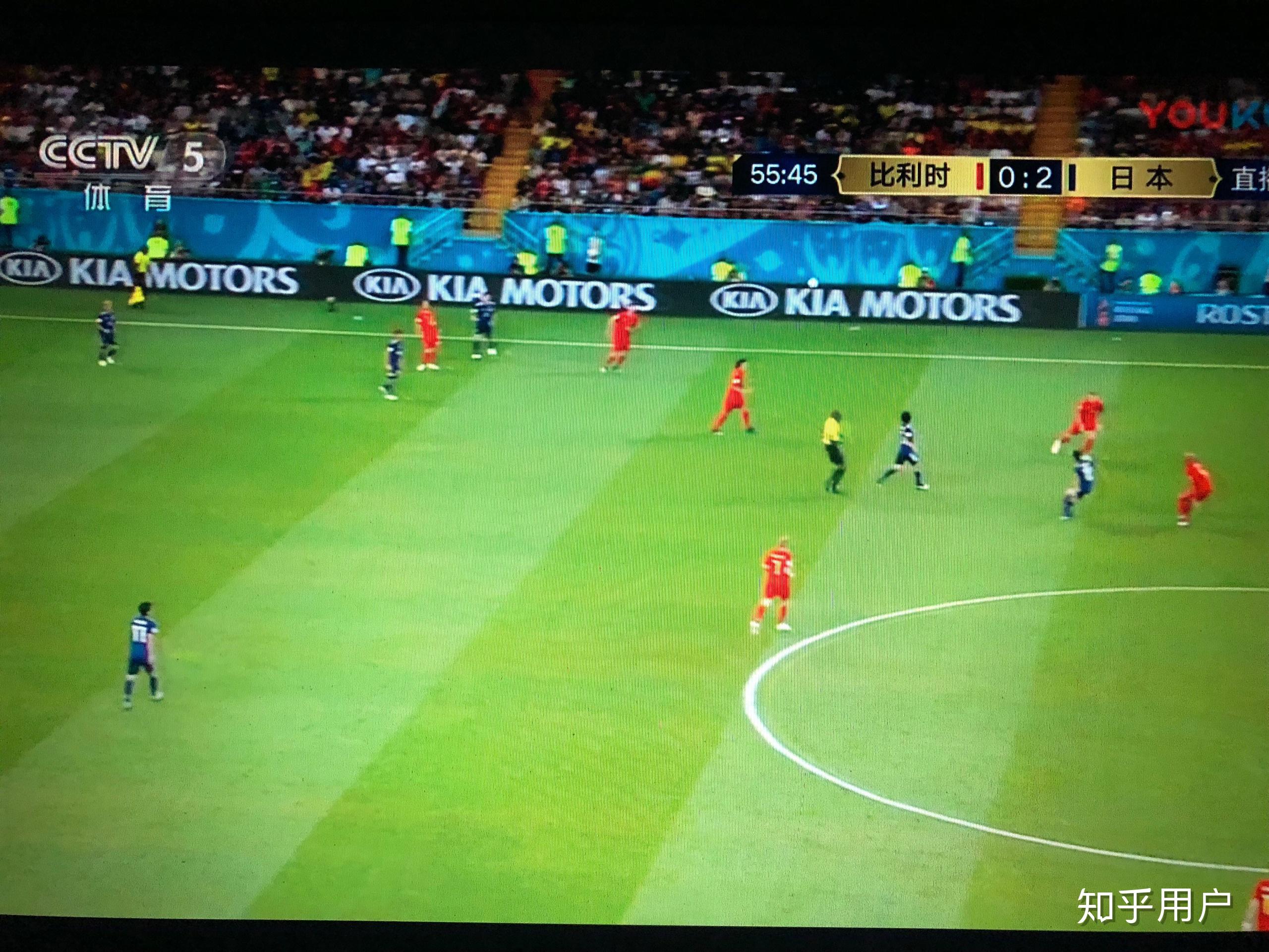 塞维利亚客场压哨进球，逆转胜出