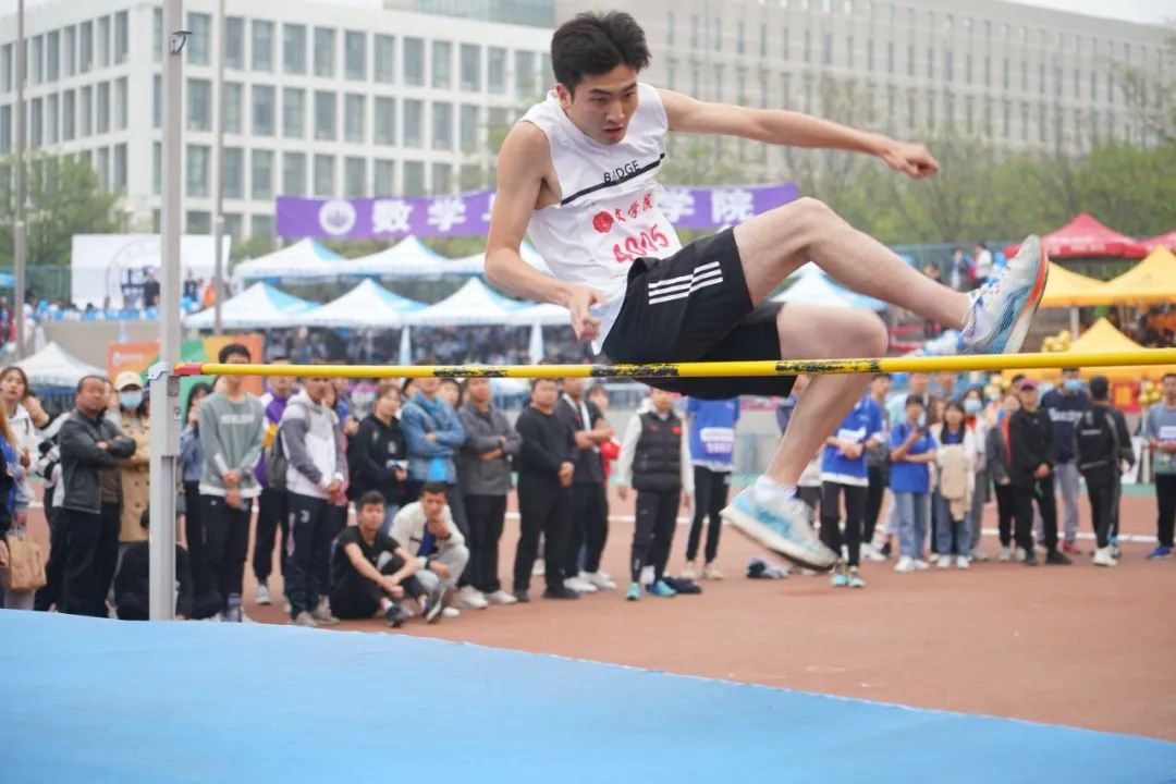 开云体育app-江苏与上海队在赛场上擦出火花