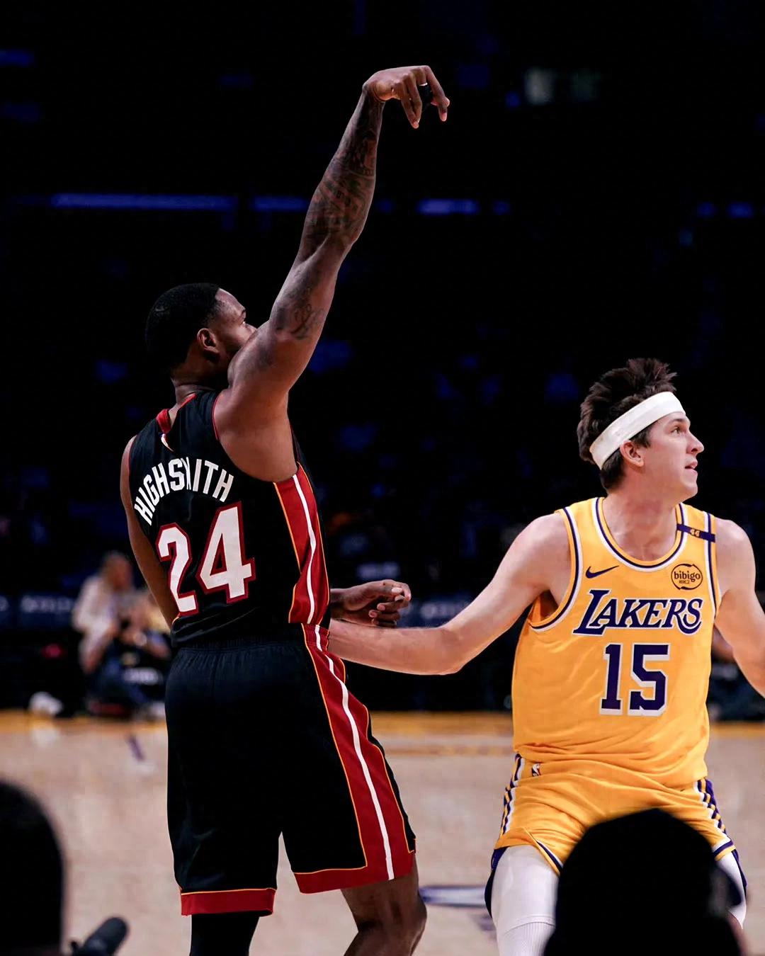 关于热火主场逆转活塞，迎来四连胜的信息