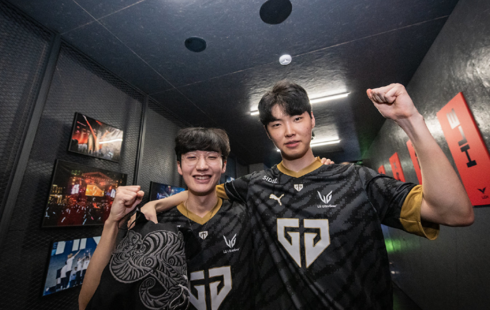 100T碾压EDG，Peanut单局斩获MVP强强对话2025世界赛，点燃全场激情的简单介绍