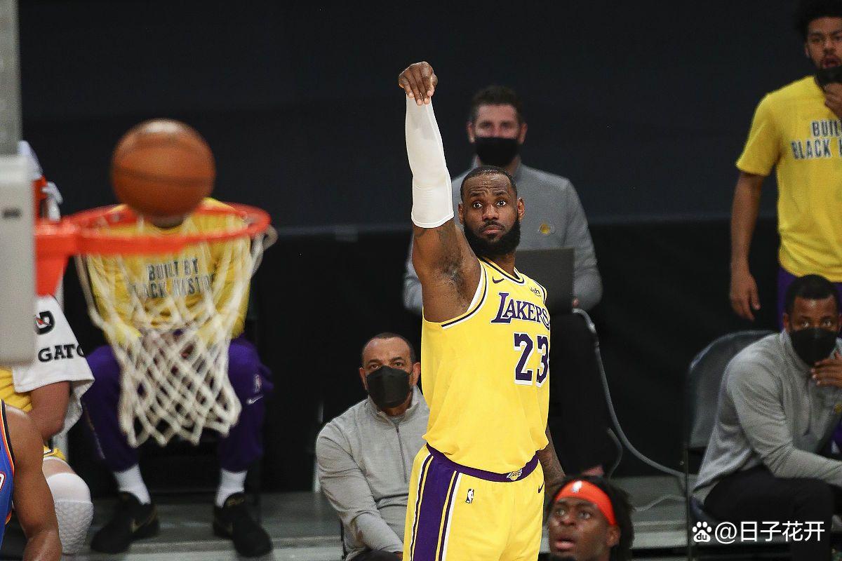 开云体育-湖人队成功逆袭，将系列赛领先