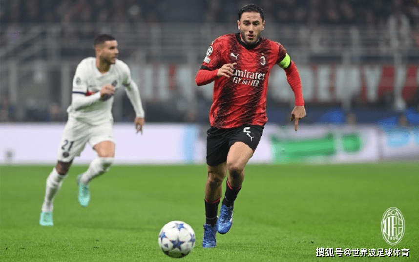 开云体育app-AC米兰客场战胜佛罗伦萨，球员表现稳健的简单介绍