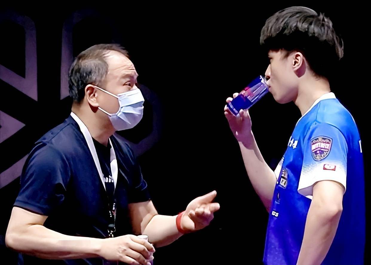 开云体育入口-灵活狼堡队连追两球，成功逆转比赛